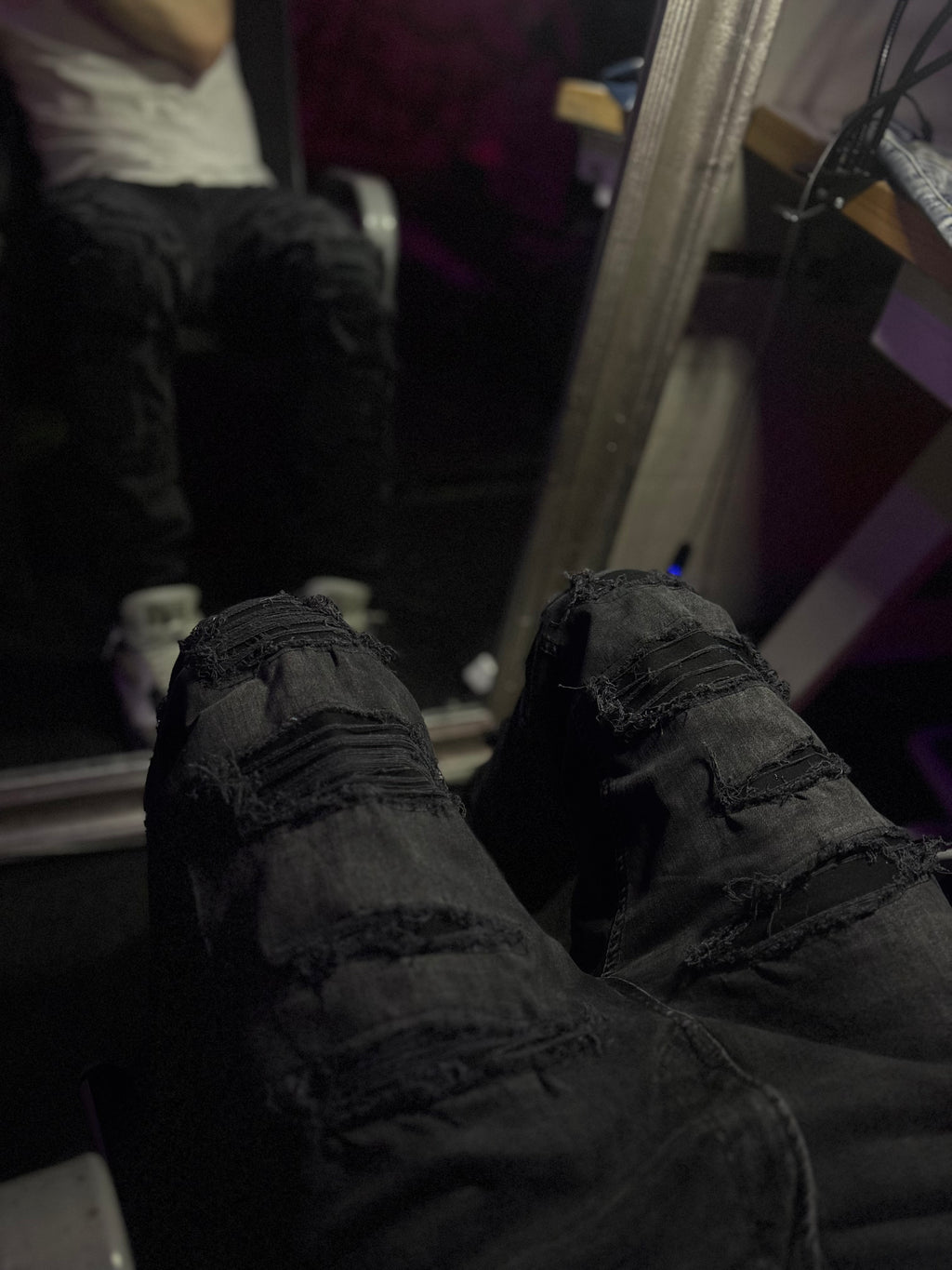 Dripped Slimfit Distressed Jeans | M