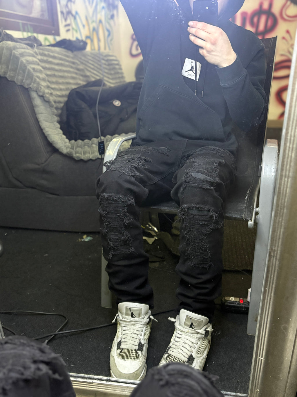 Dripped Slimfit Distressed Jeans | M
