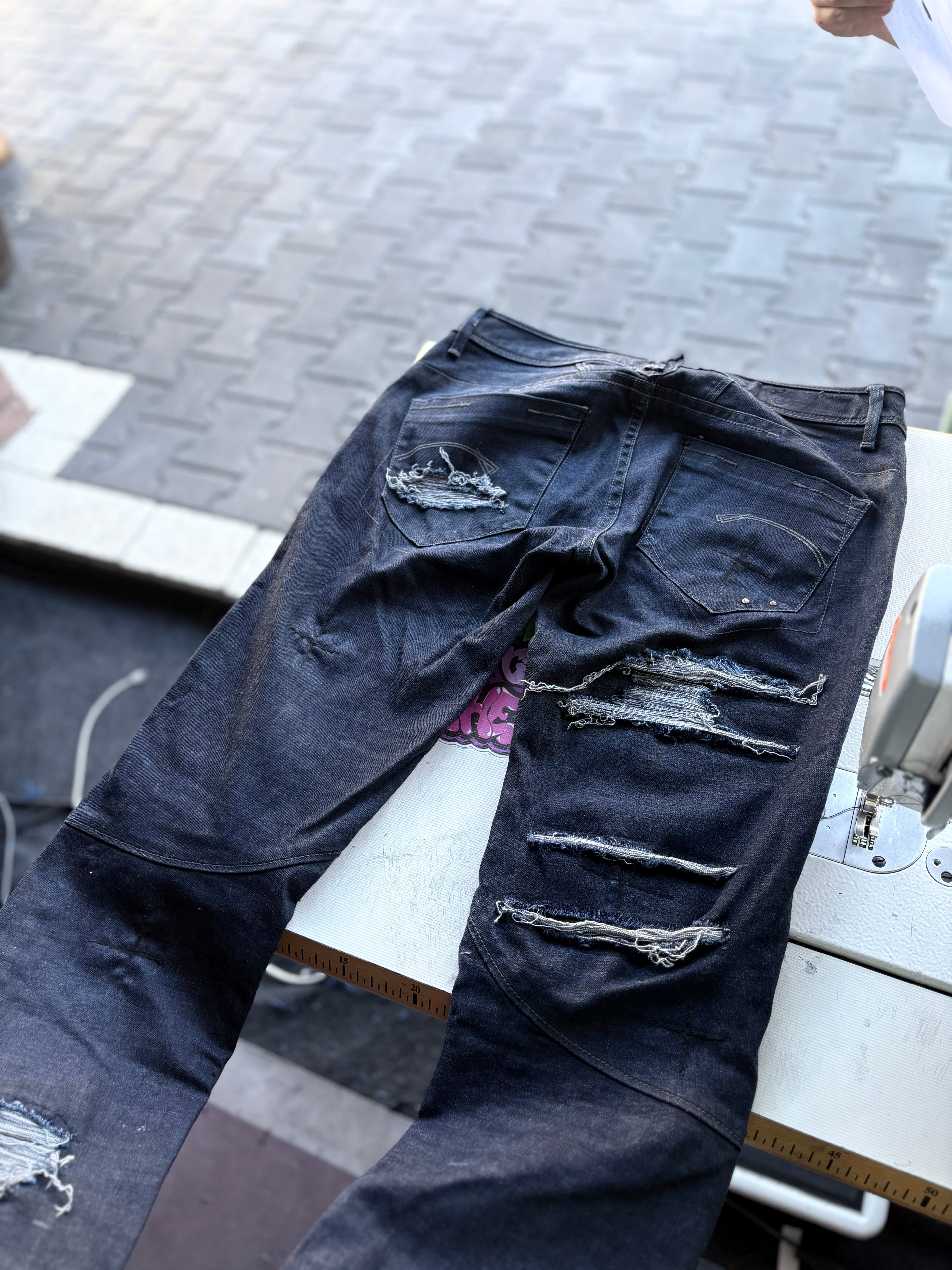 Dripped Slimfit Custom Jeans | S/M