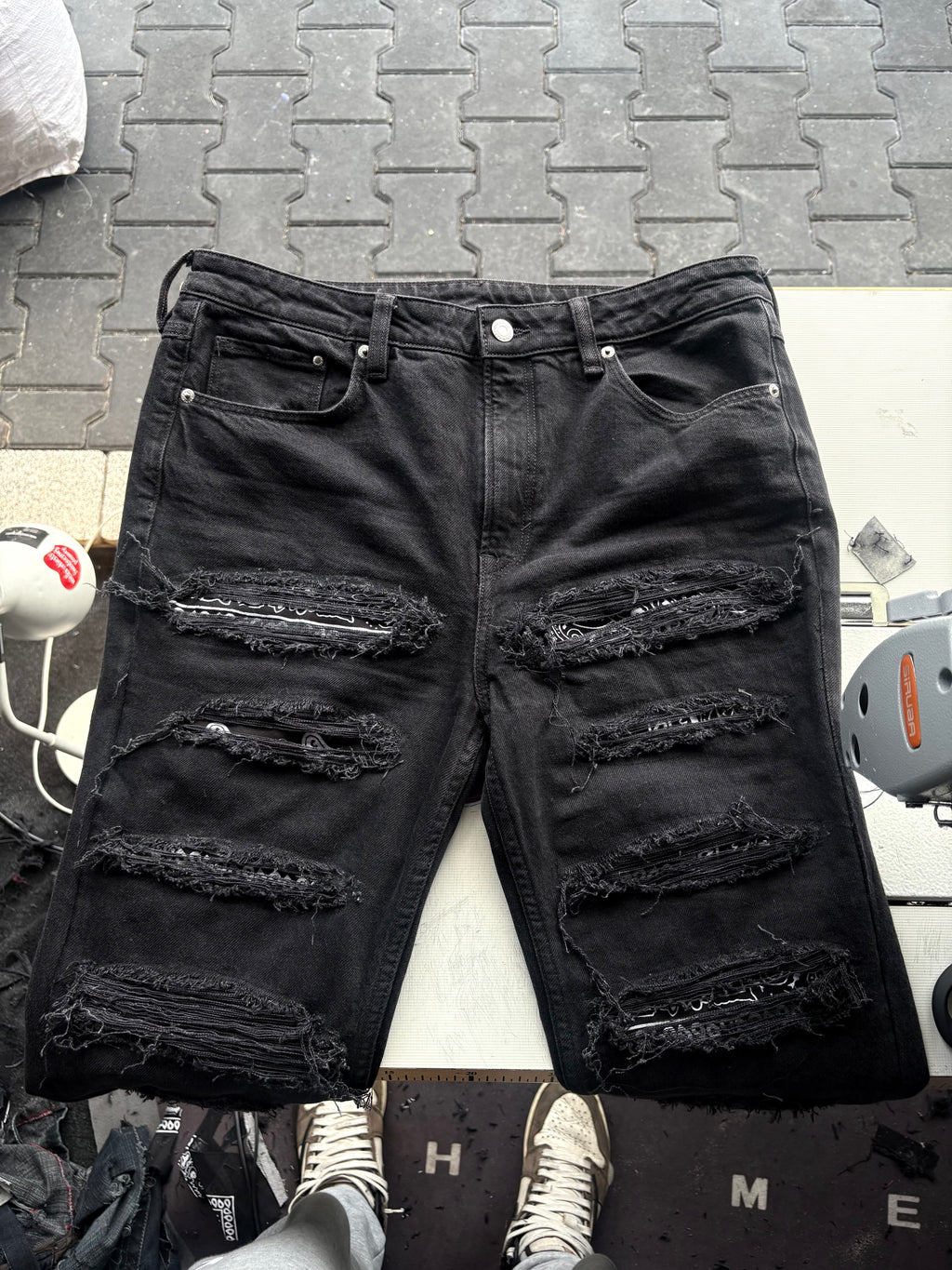 Dripped Slimfit Custom Jeans | M