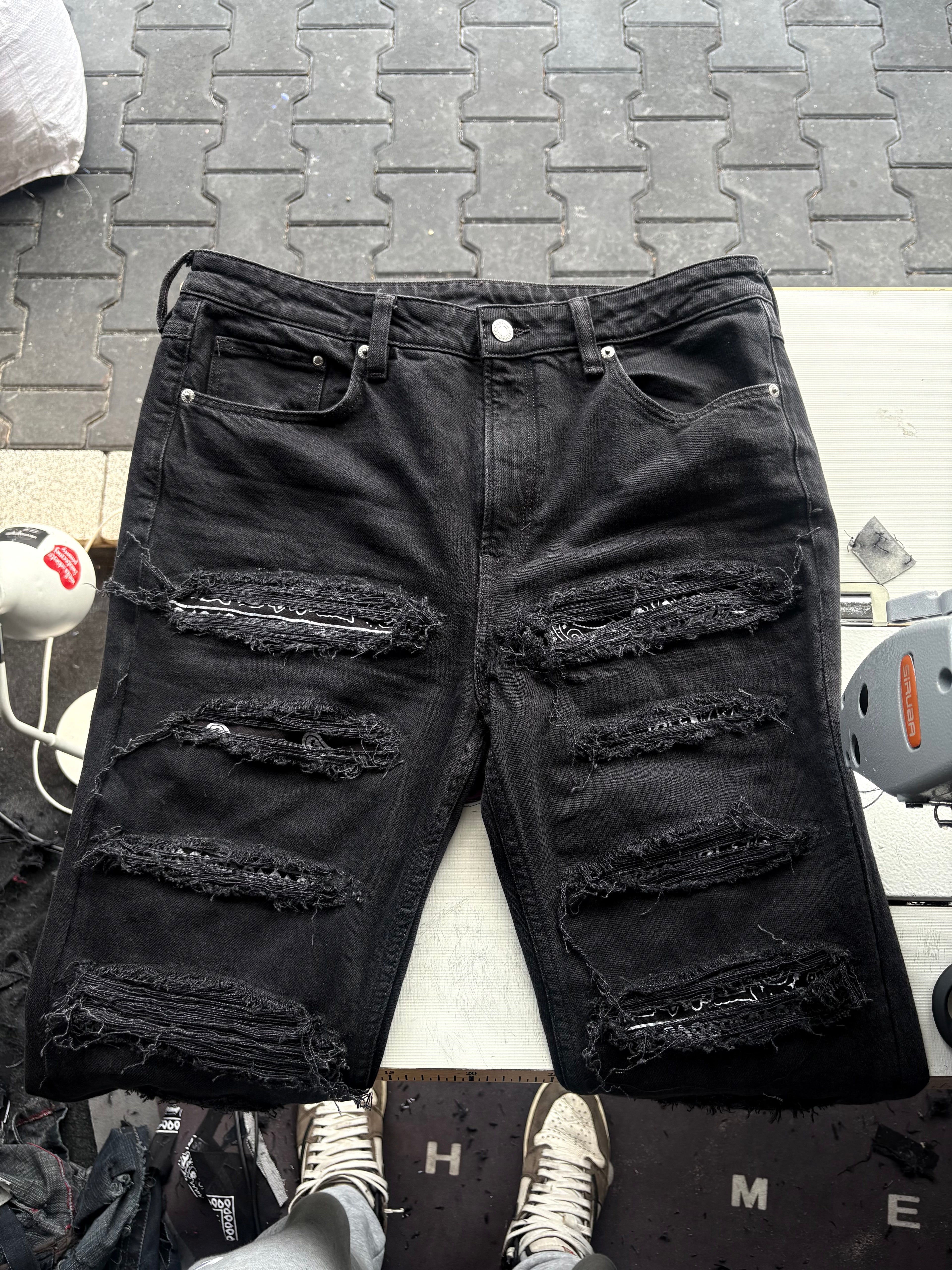 Dripped Slimfit Custom Jeans | M