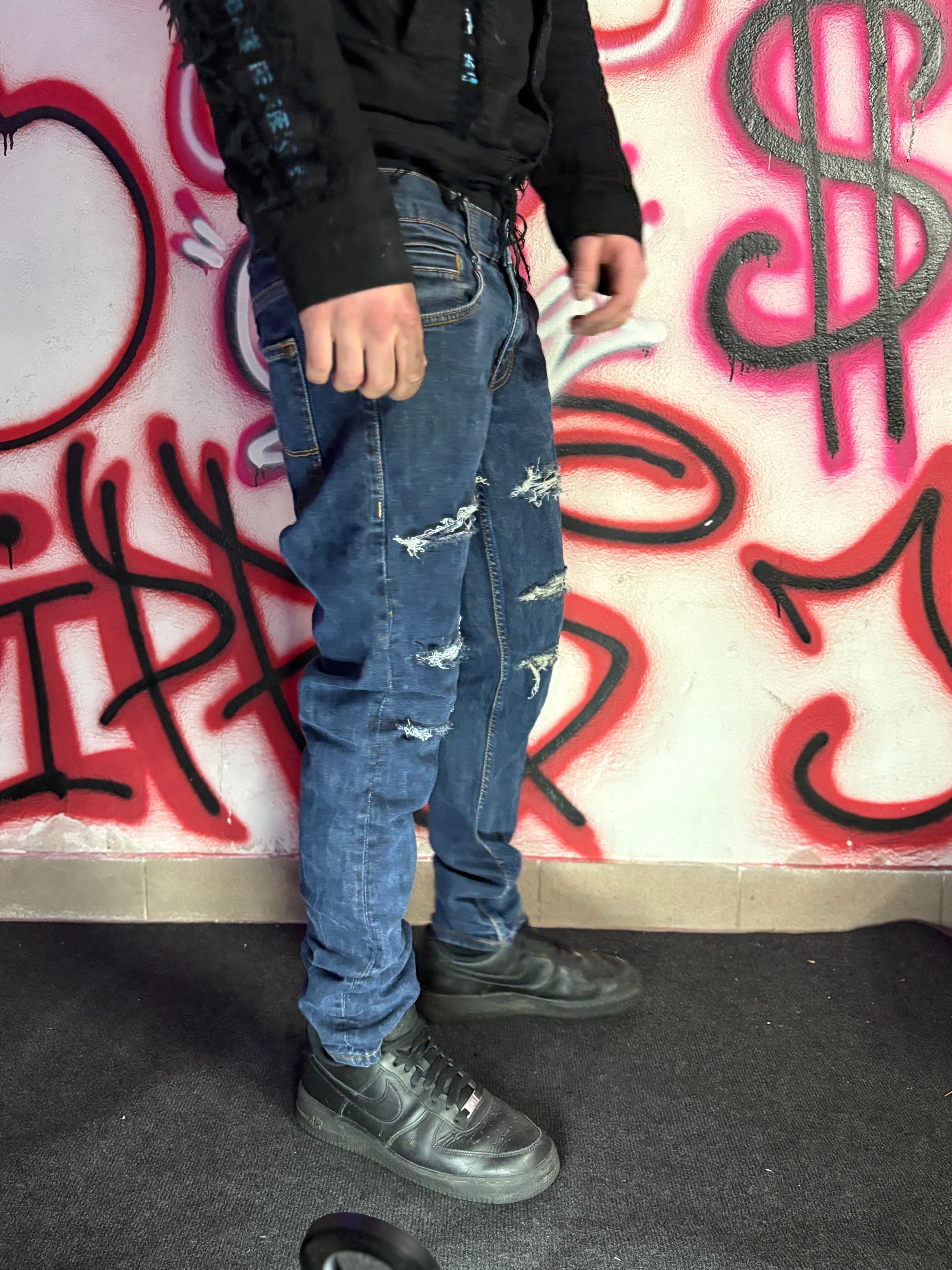 Dripped Slimfit distressed jeans | M