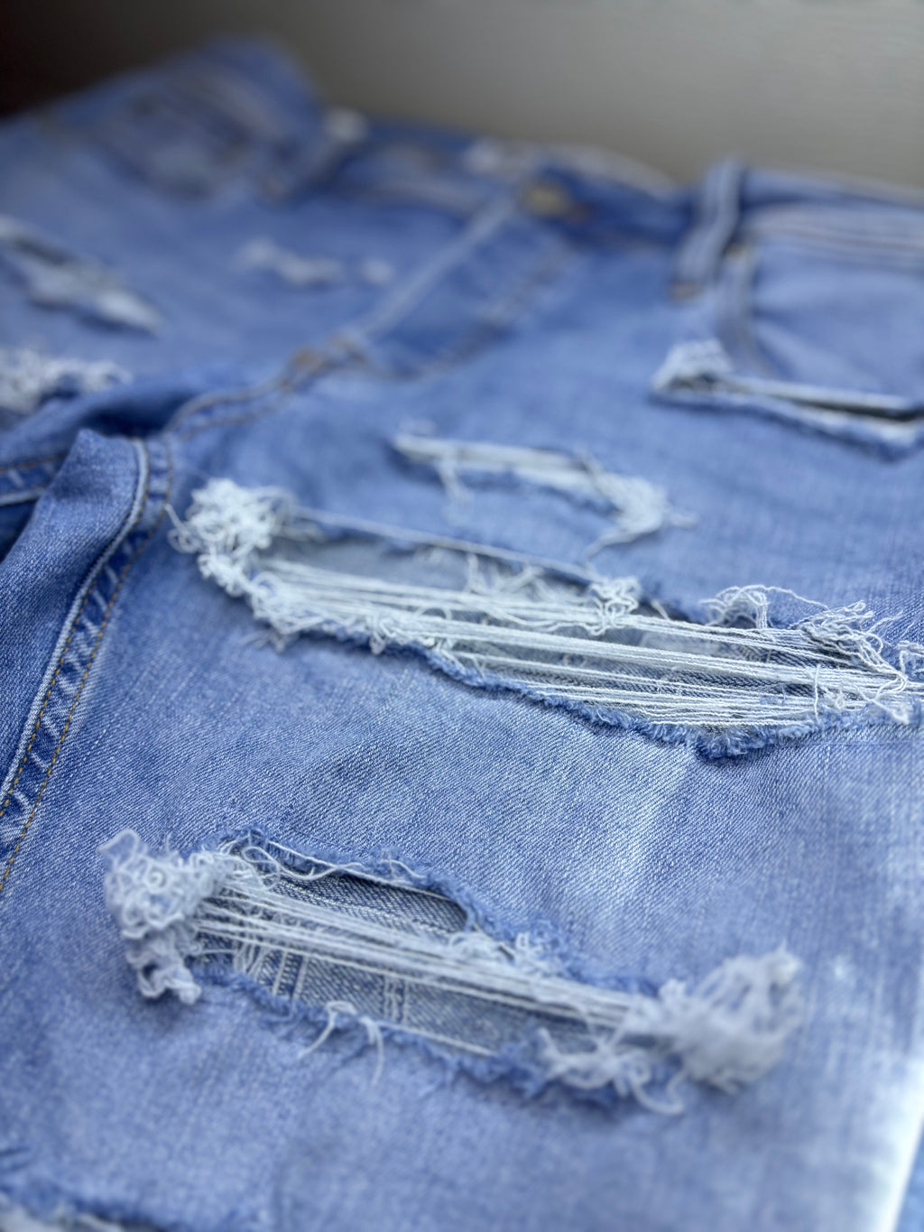 Dripped Slimfit Distressed Jeans | M