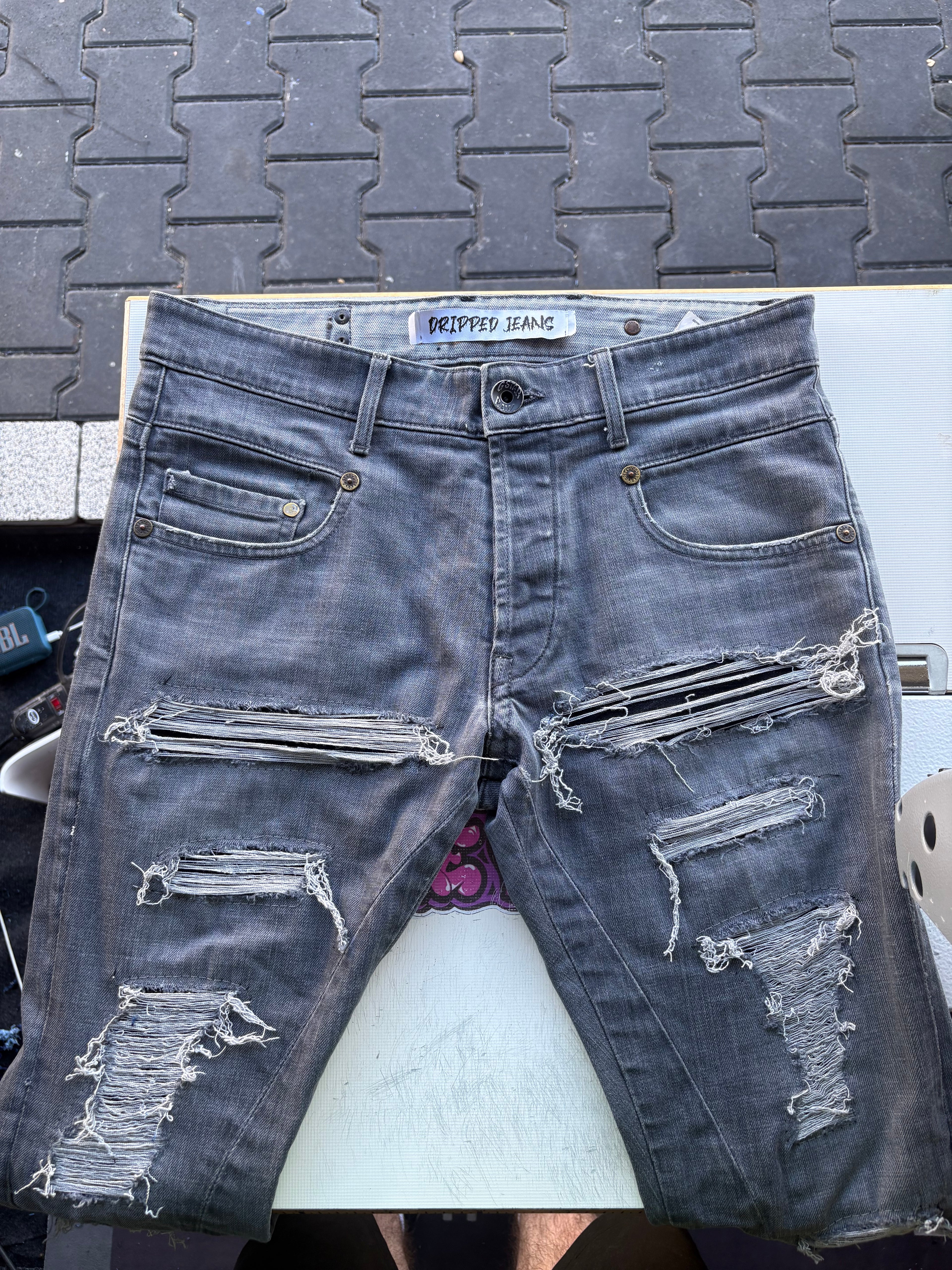 Dripped Slimfit Custom Jeans | M