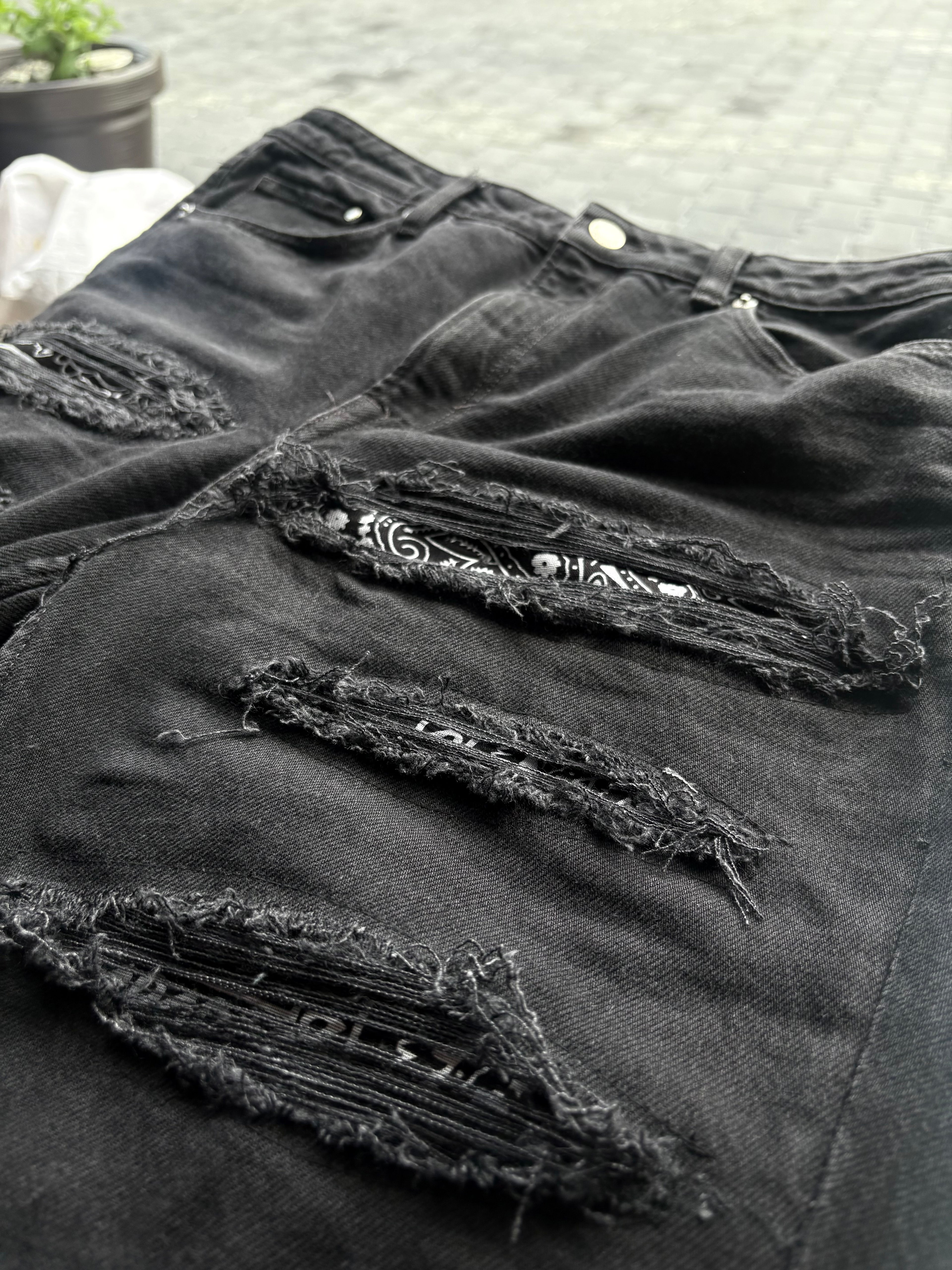 Dripped Slimfit Custom Jeans | M