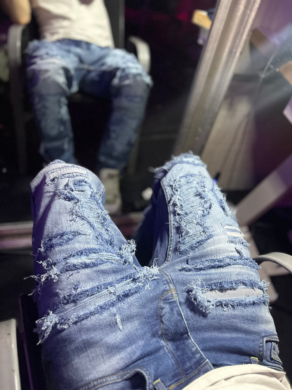 Dripped Slimfit Distressed Jeans | M