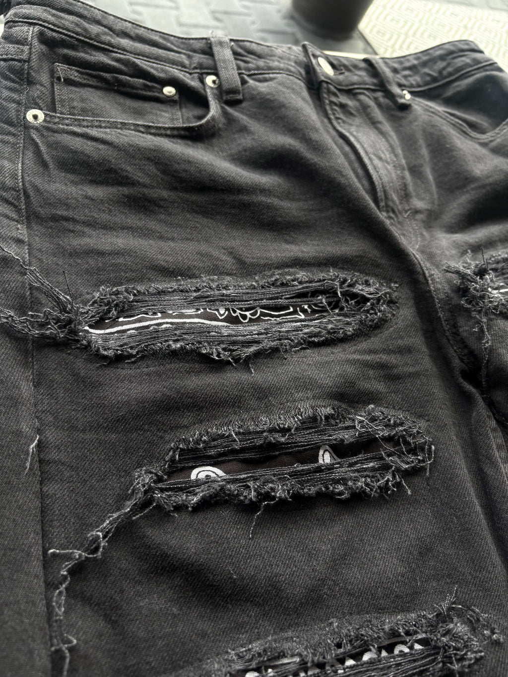 Dripped Slimfit Custom Jeans | M