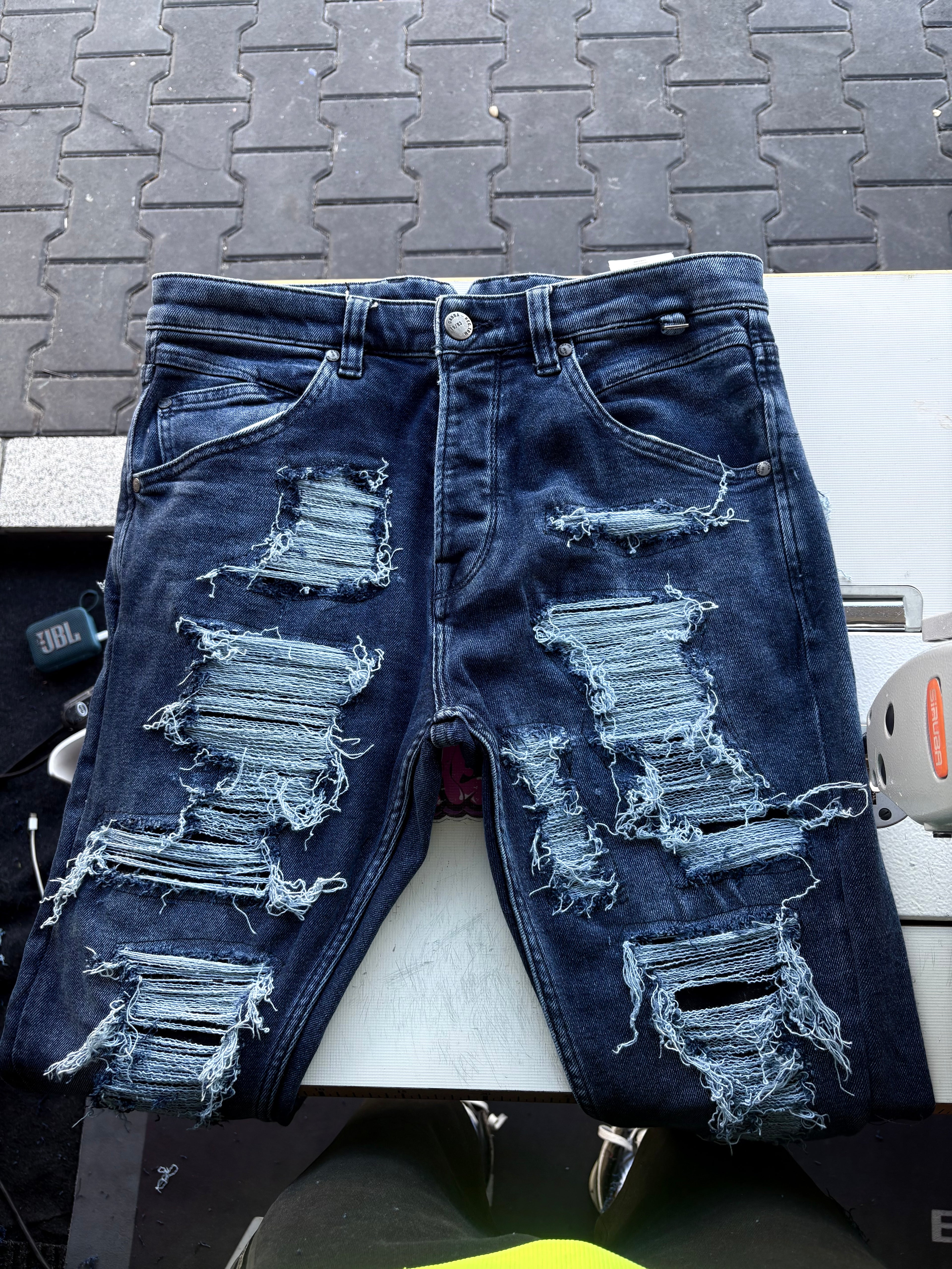 Dripped Slimfit Custom Jeans | M