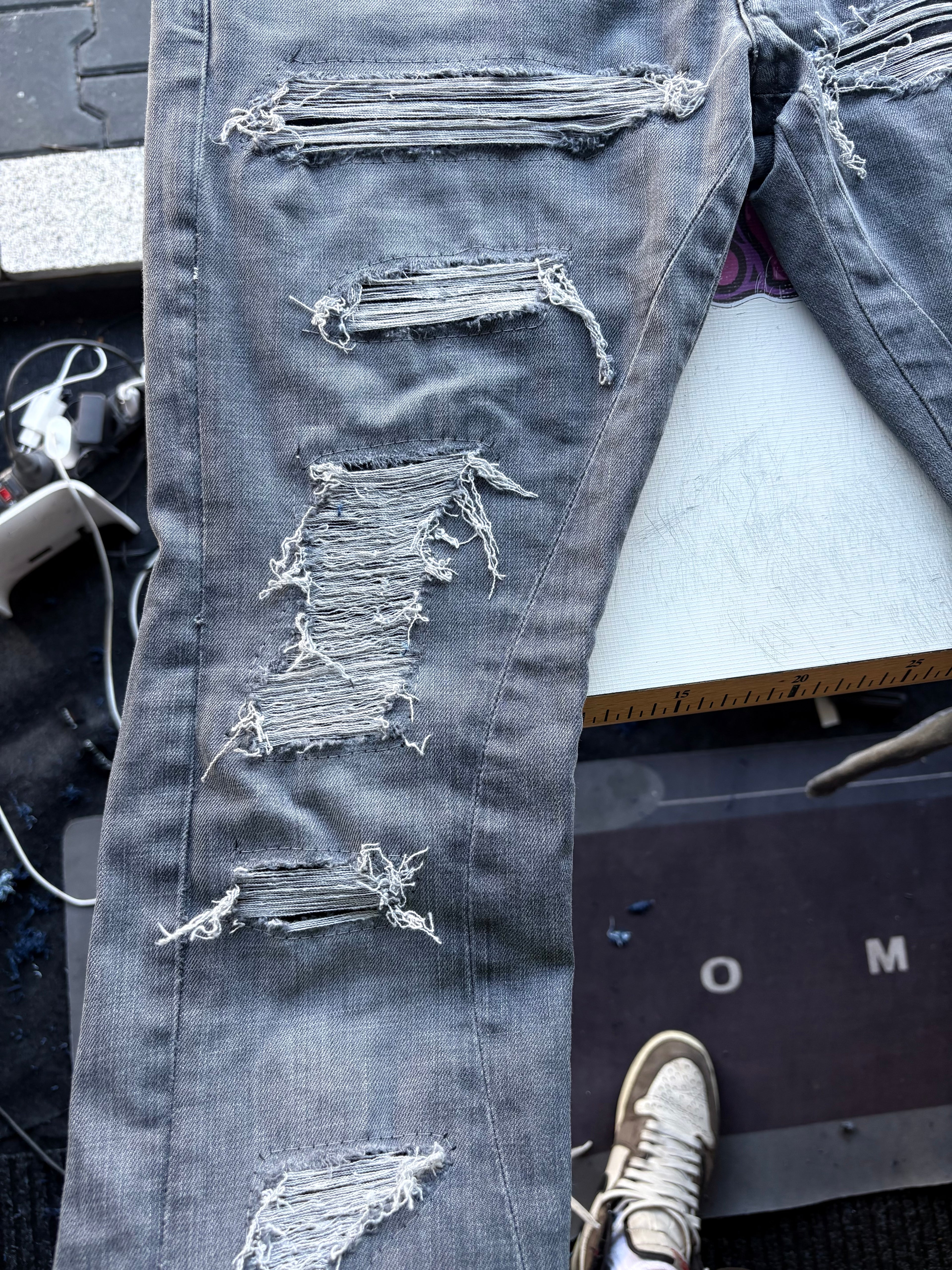 Dripped Slimfit Custom Jeans | M