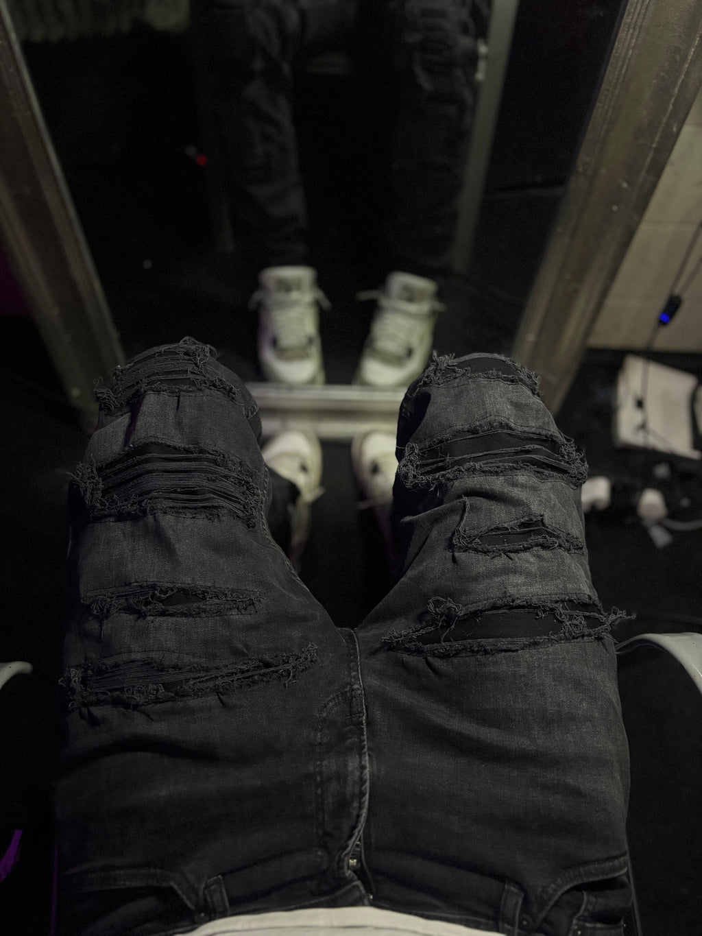 Dripped Slimfit Distressed Jeans | M