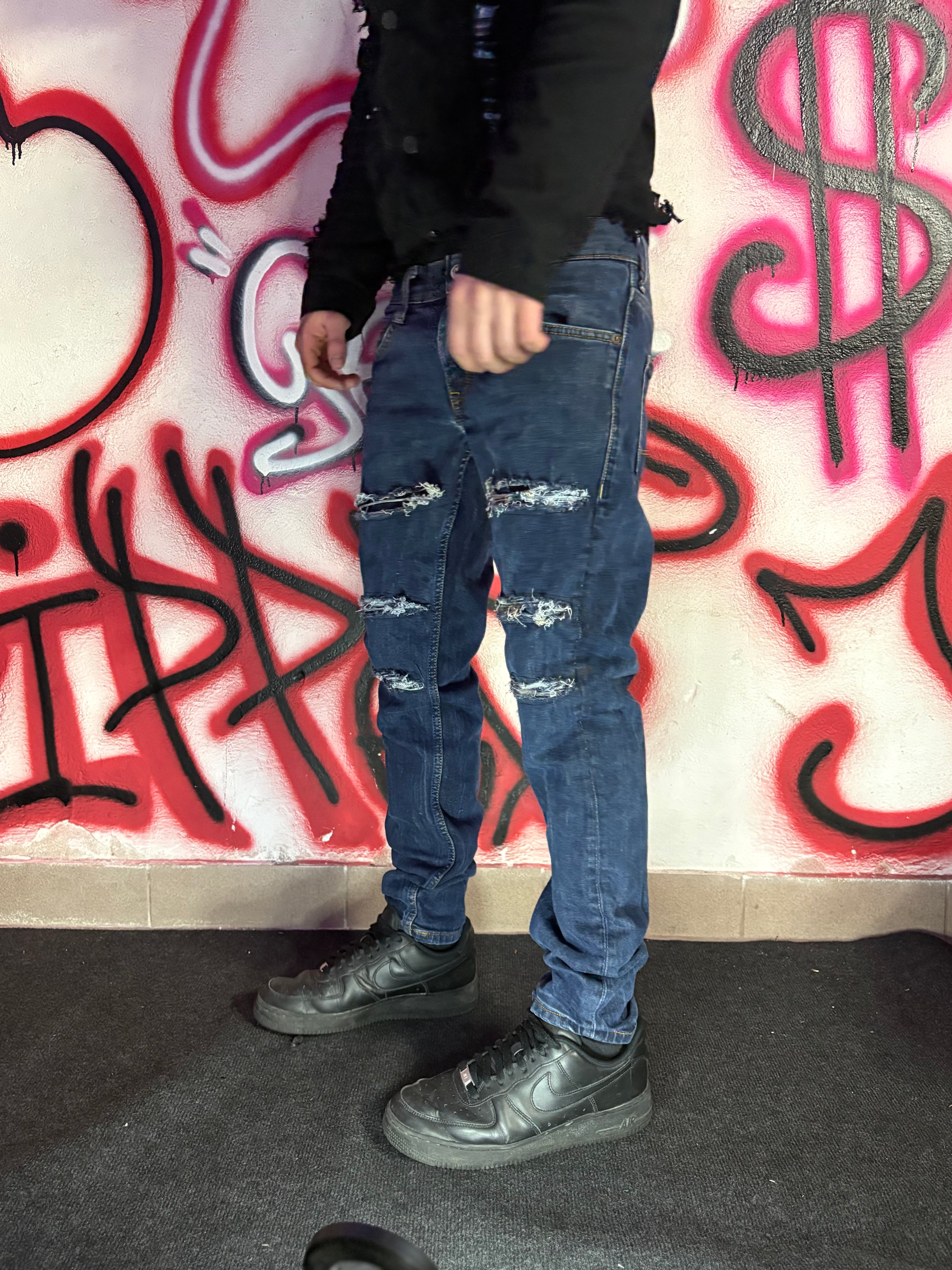 Dripped Slimfit distressed jeans | M