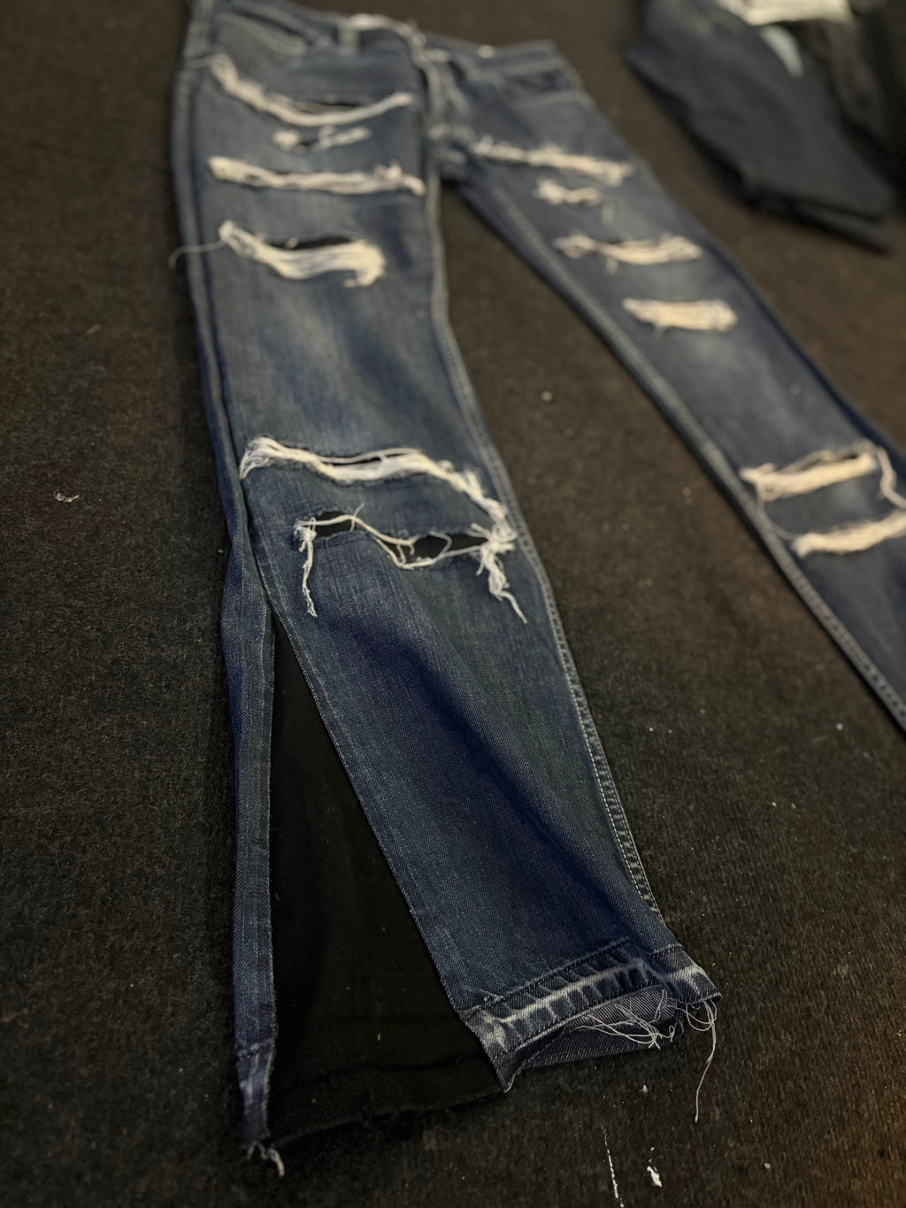 Dripped Jeans | FLARED