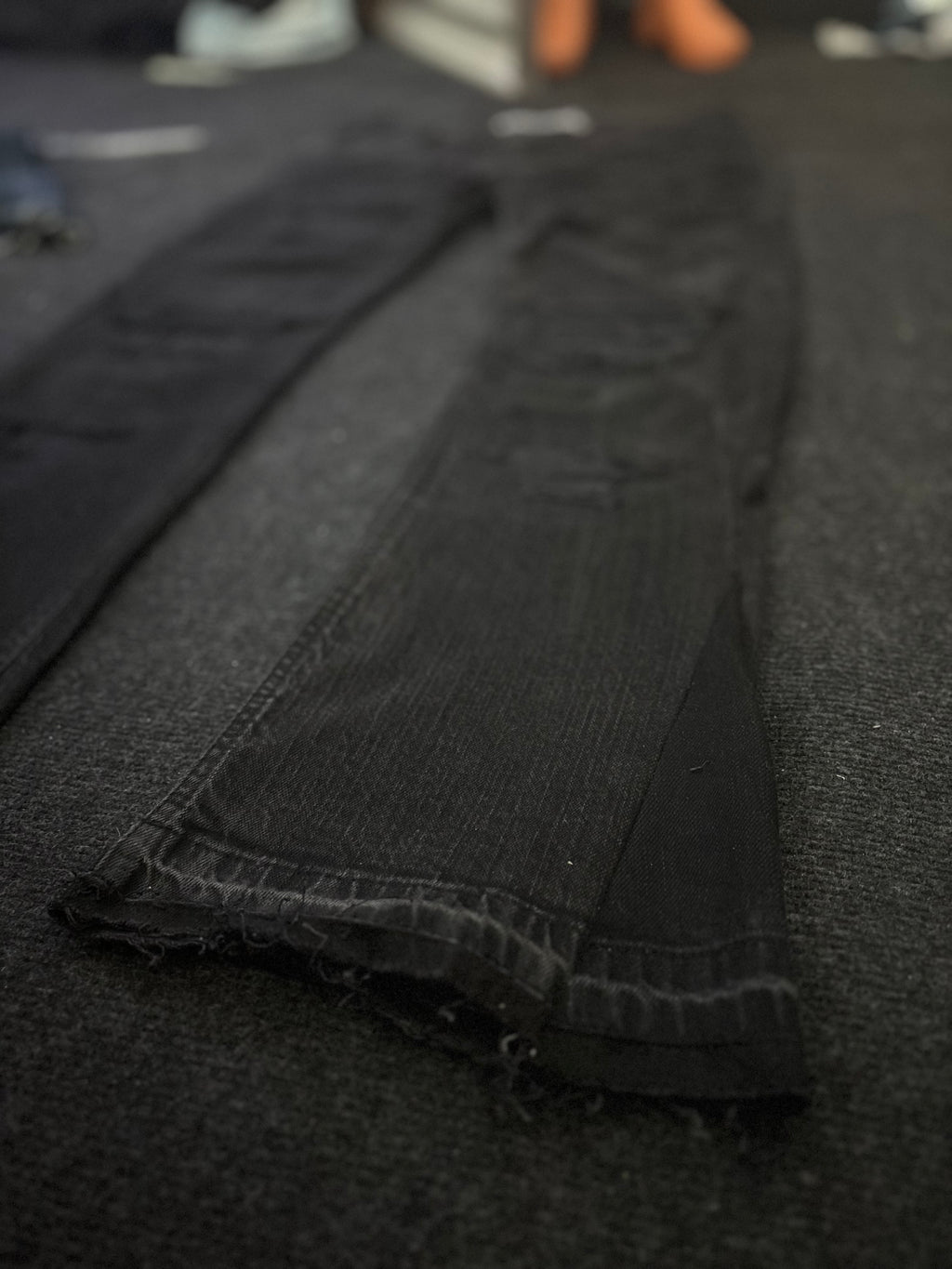 Dripped Jeans | FLARED