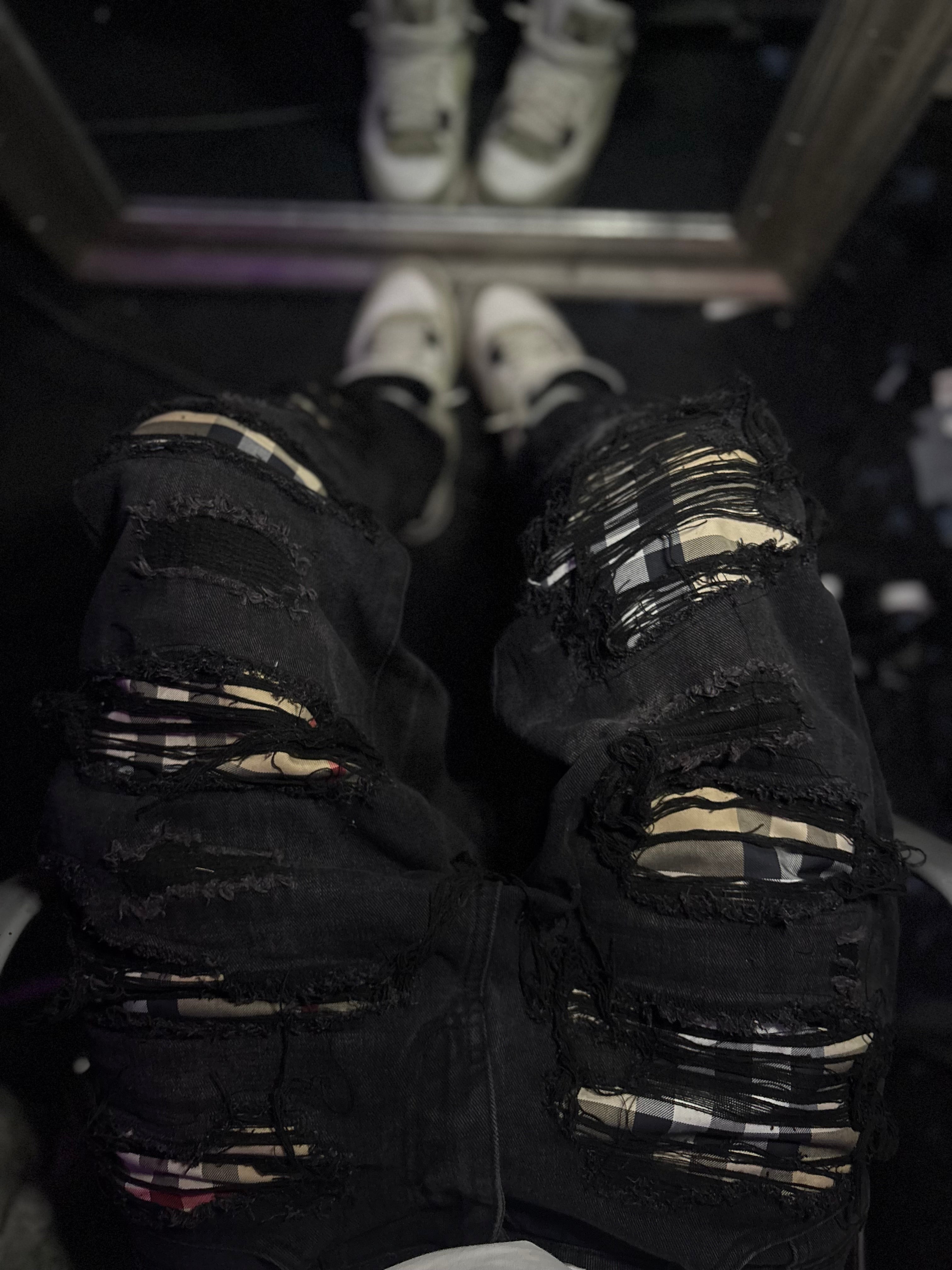 Dripped Slimfit Distressed Jeans | M