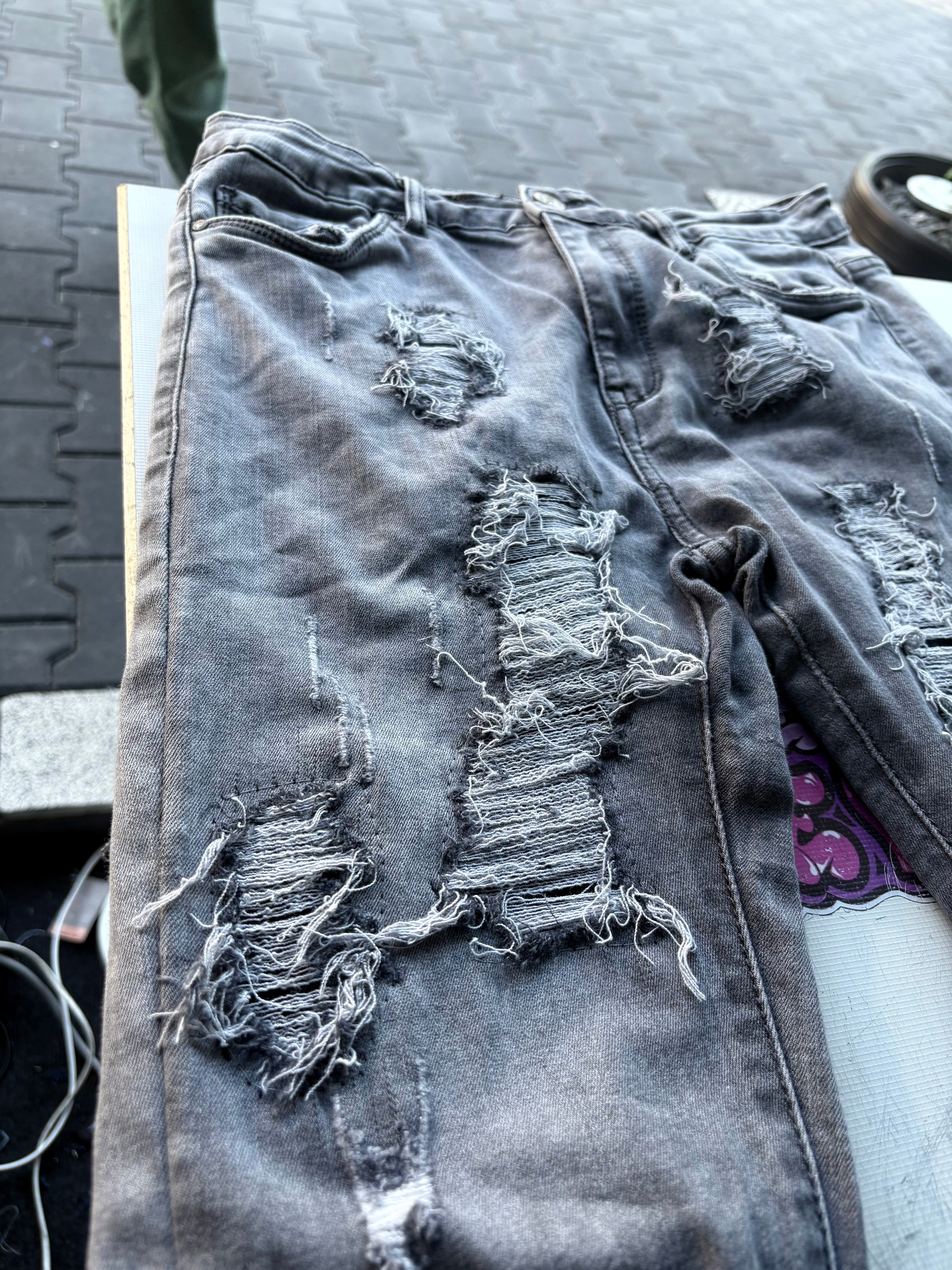 Dripped Slimfit Custom Jeans | S