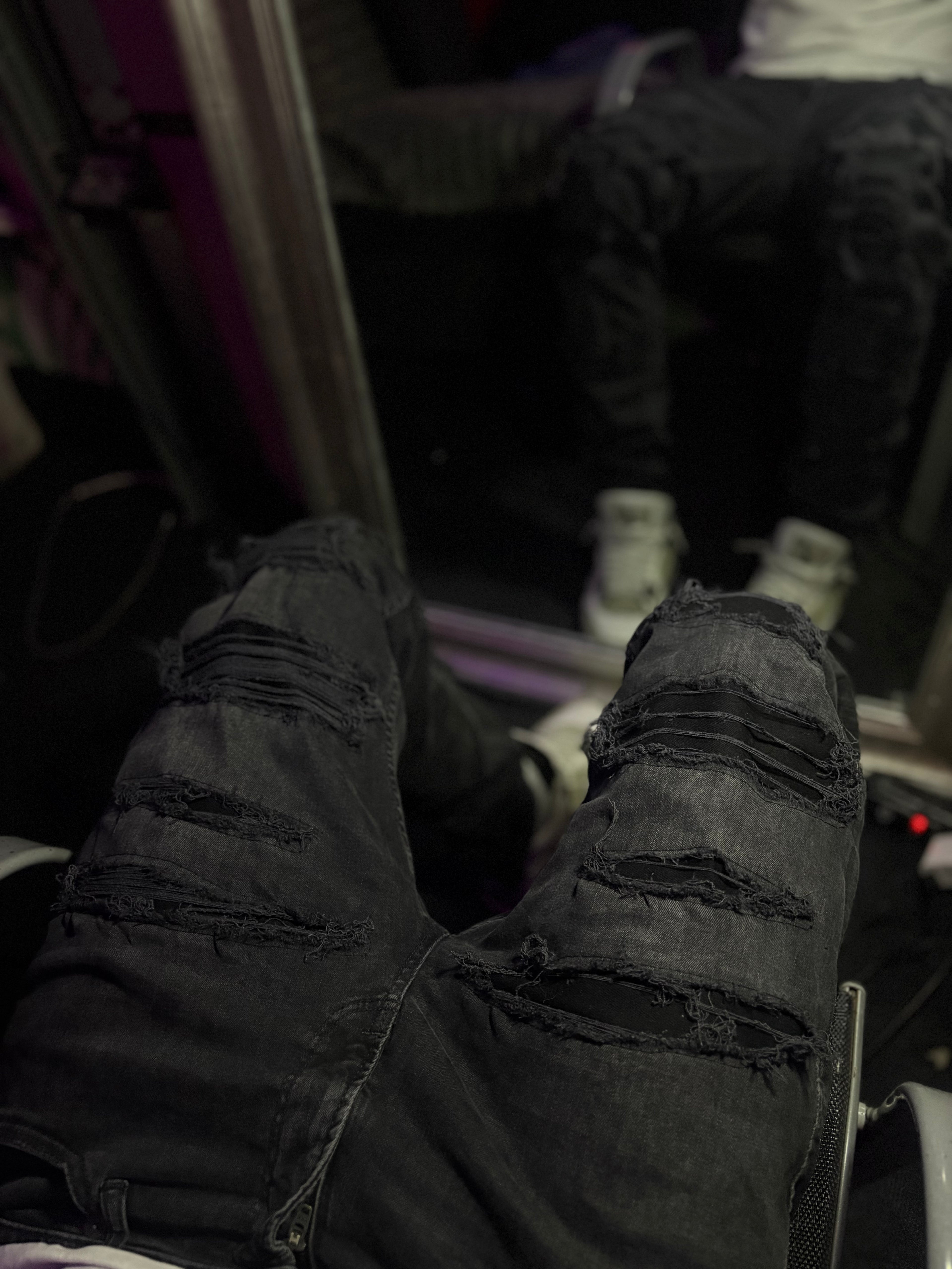 Dripped Slimfit Distressed Jeans | M