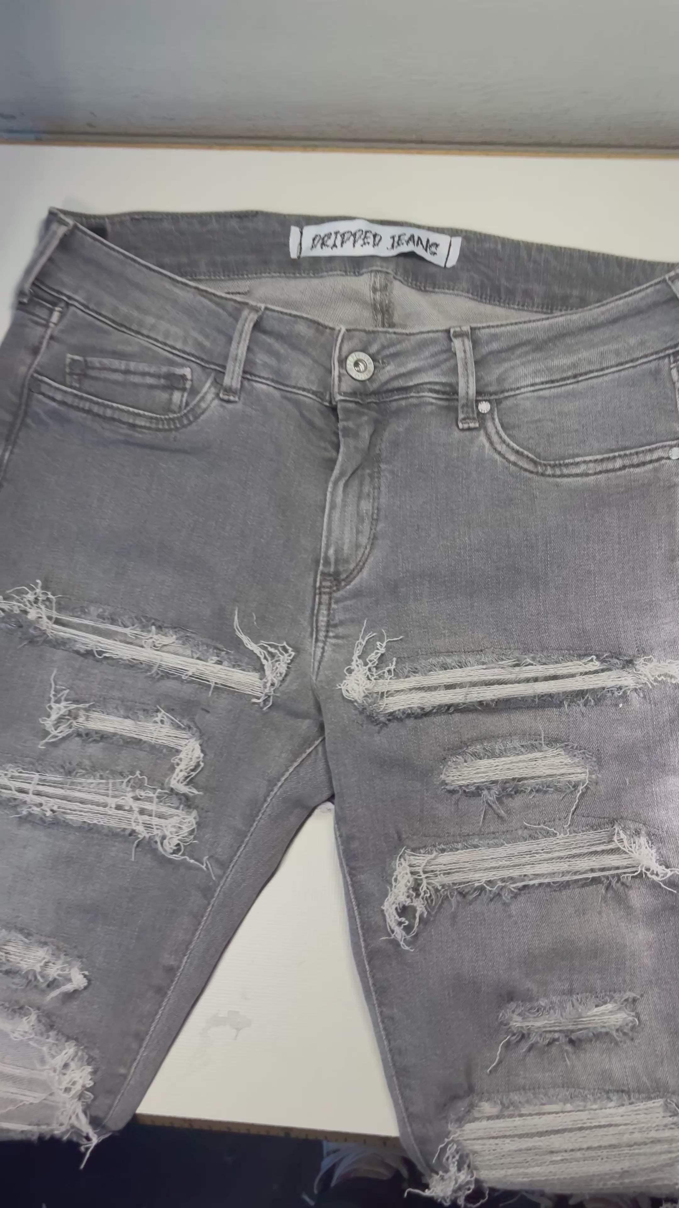 Dripped Slimfit Distressed Jeans | M